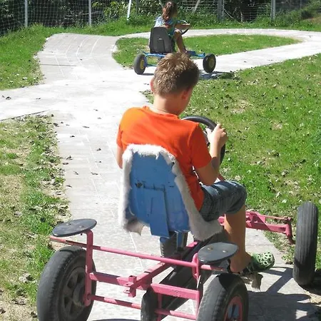 公寓 弗日恩豪斯豪贝酒店